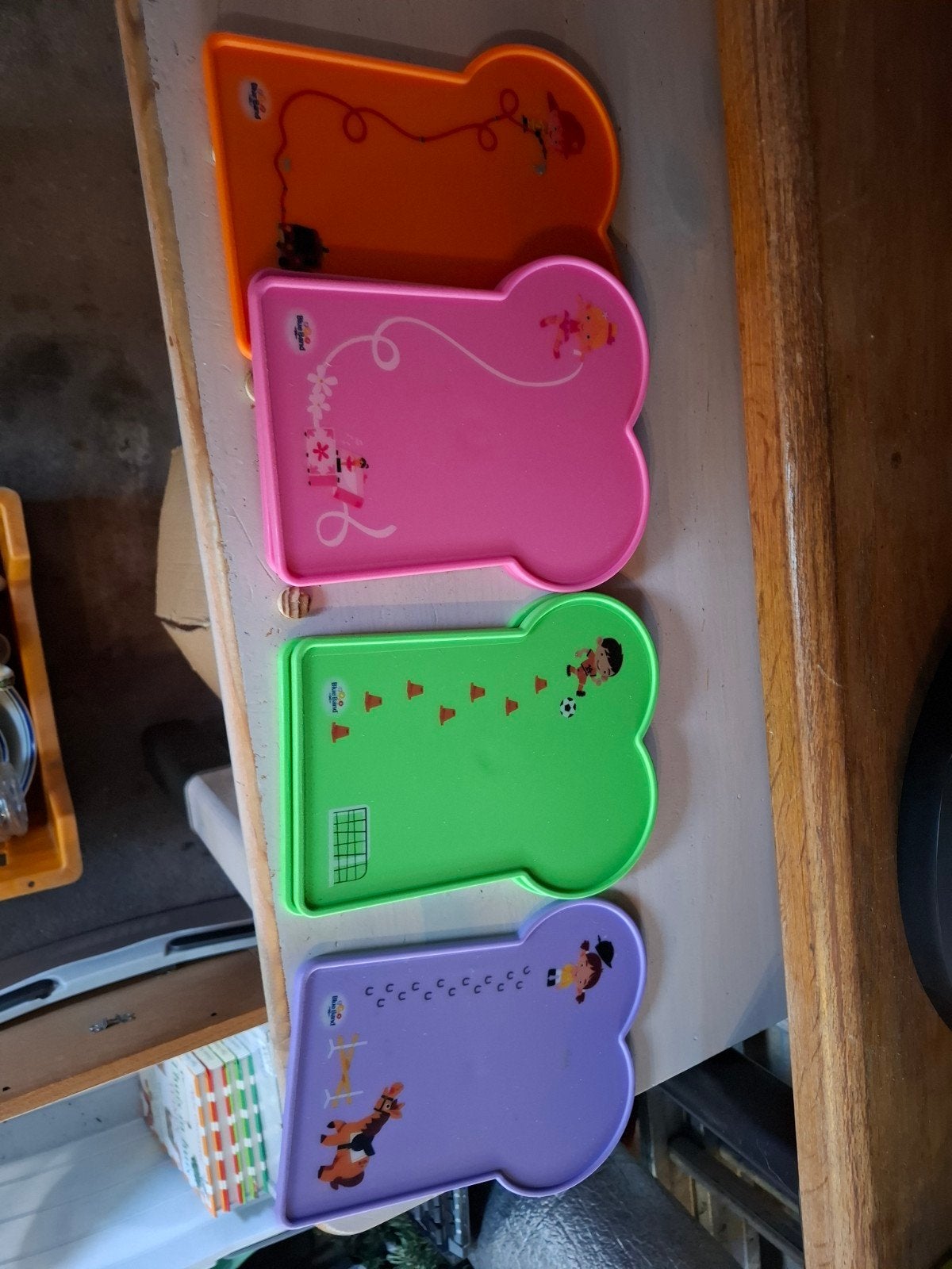 6 stuks bordjes voor kinderen, Ophalen of Verzenden, Gebruikt, Knutselen