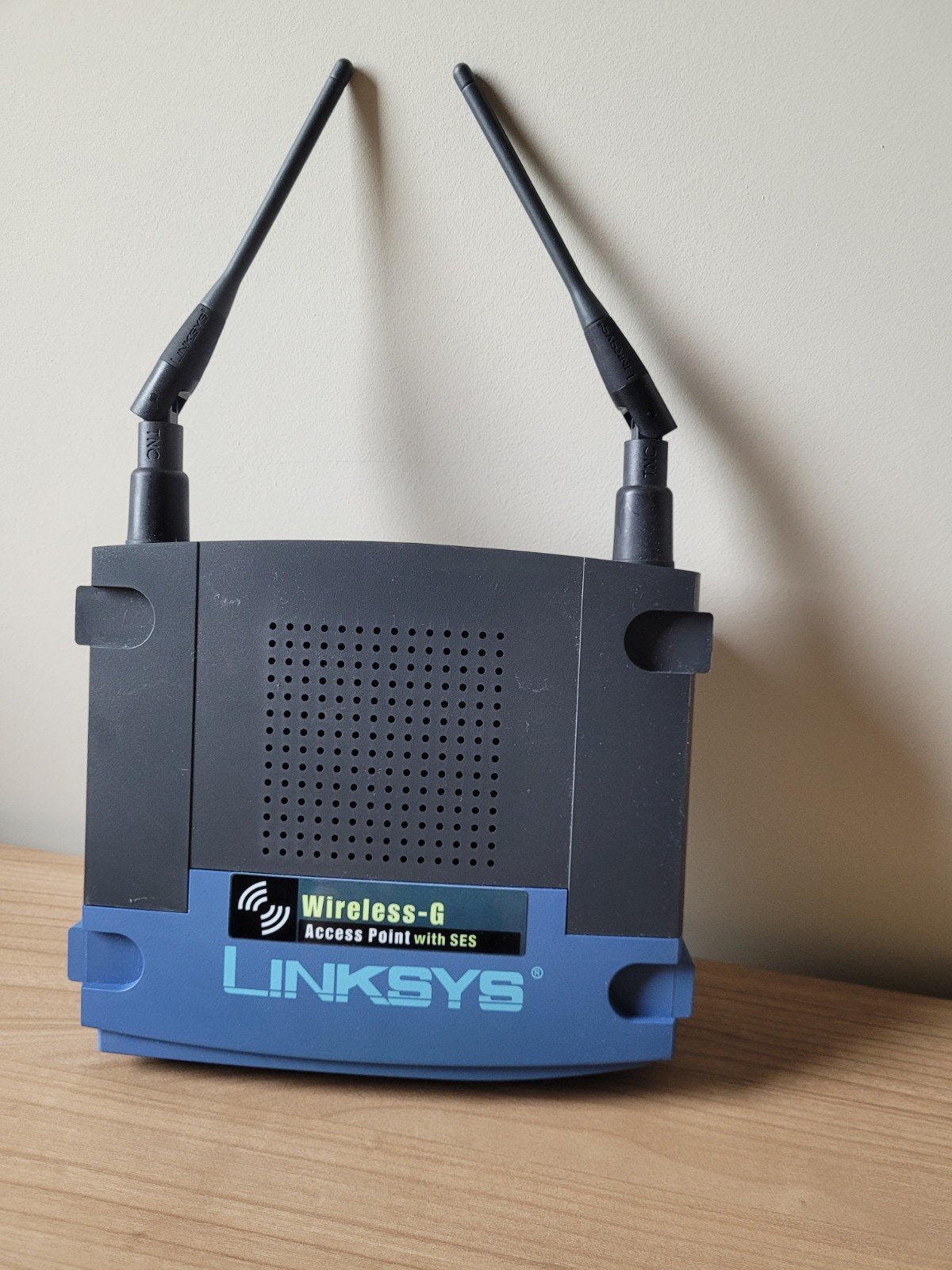 Linksys Wireless-G Access Point WAP54GV31 met SES, Computers en Software, Accesspoints, Ophalen of Verzenden, Gebruikt, Linksys