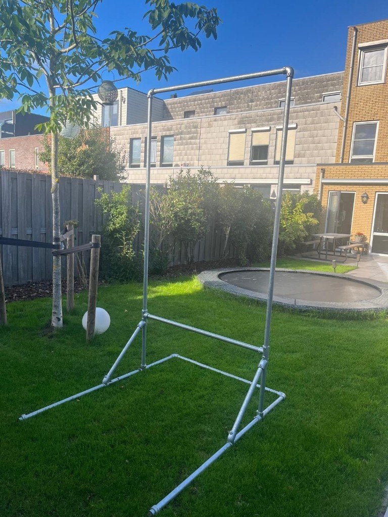 Stevige pull-up bar van steigerbuis - Zo goed als nieuw, Ophalen, Zo goed als nieuw, Armen, Oprekstang