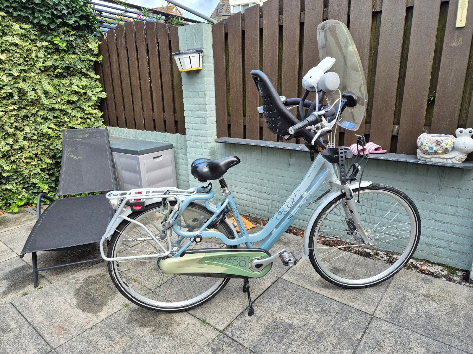 Sparta Amazone Dynamic damesfiets met kinderzitje Yepp, Fietsen en Brommers, Fietsen | Dames | Damesfietsen, Ophalen, Terugtraprem