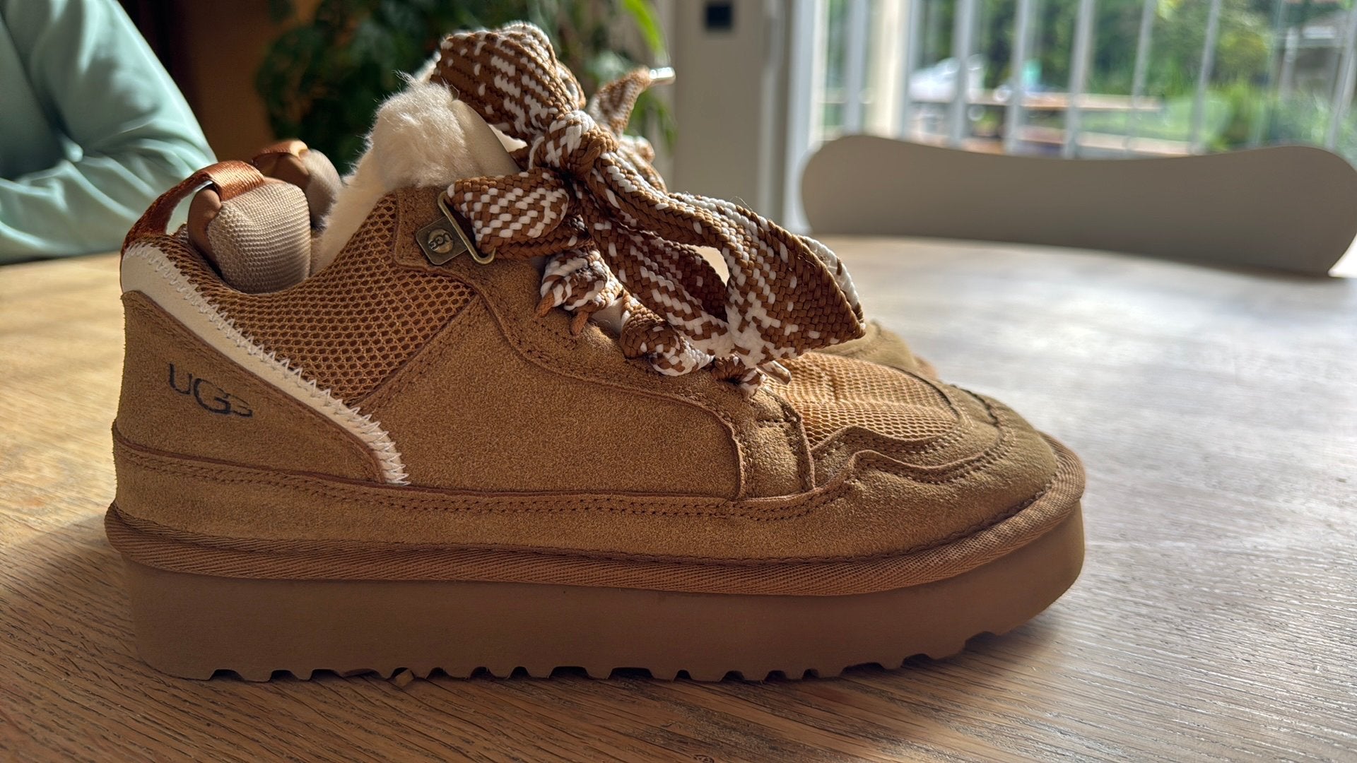Ugg 37, Ophalen of Verzenden, Zo goed als nieuw, Zwart, Boots