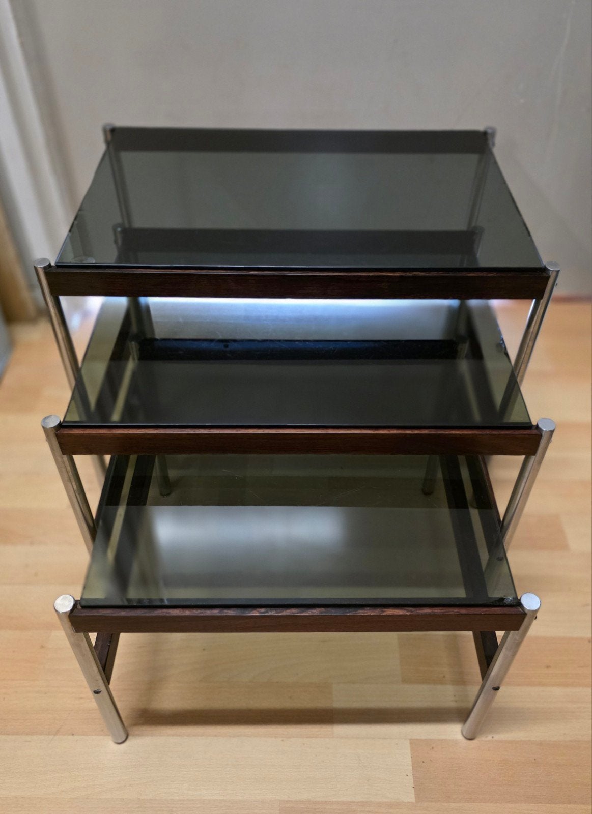 Vintage Fristho nesttafels – rookglas & palissander – chrome, Ophalen, Gebruikt, Mid Century