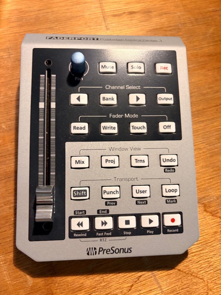 Presonus Faderport Classic USB DAW controller, Ophalen of Verzenden, Zo goed als nieuw, Minder dan 5 kanalen