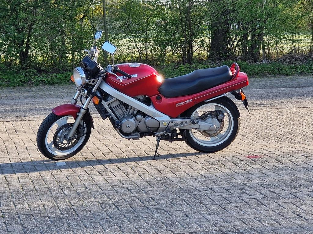 Honda NTV 650 Revere, Ophalen