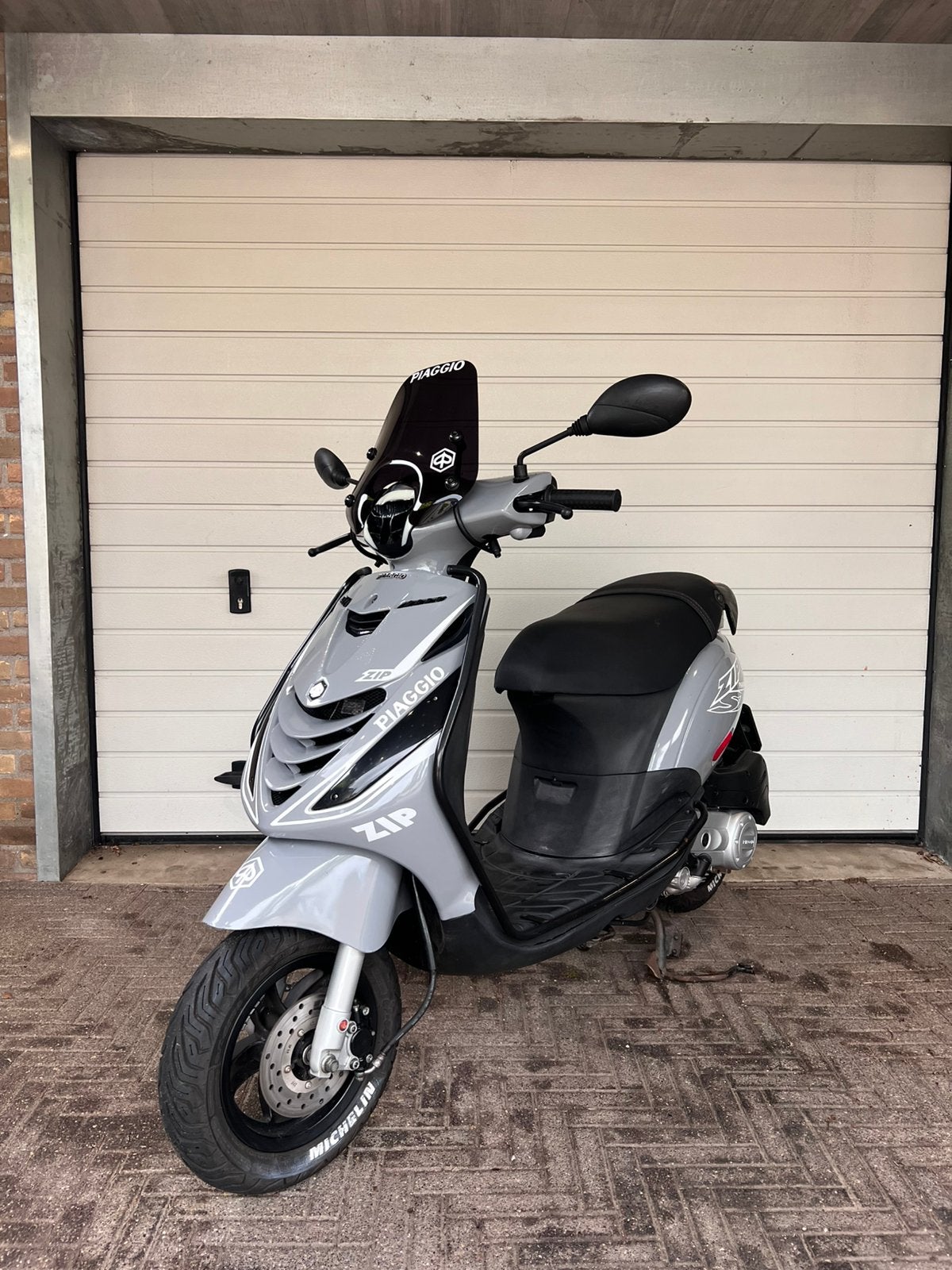 Piaggio Zip iget e5 2019 50cc, Ophalen, Maximaal 45 km/u, Zip, Zo goed als nieuw