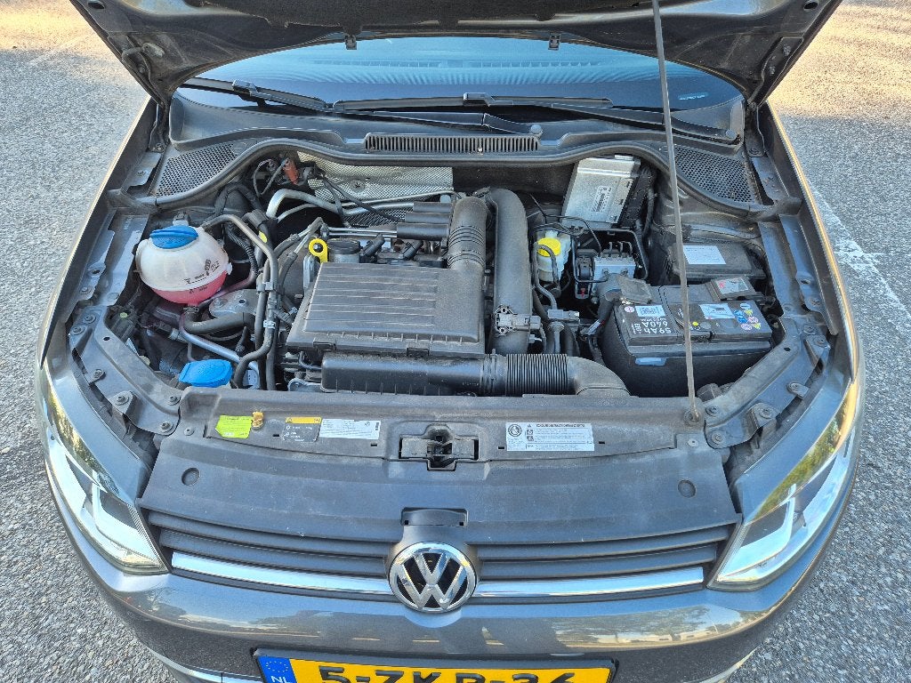 Foto 22 van Volkswagen Polo 1.2 TSI DSG Automaat | 5-Deurs | 109.369 km!