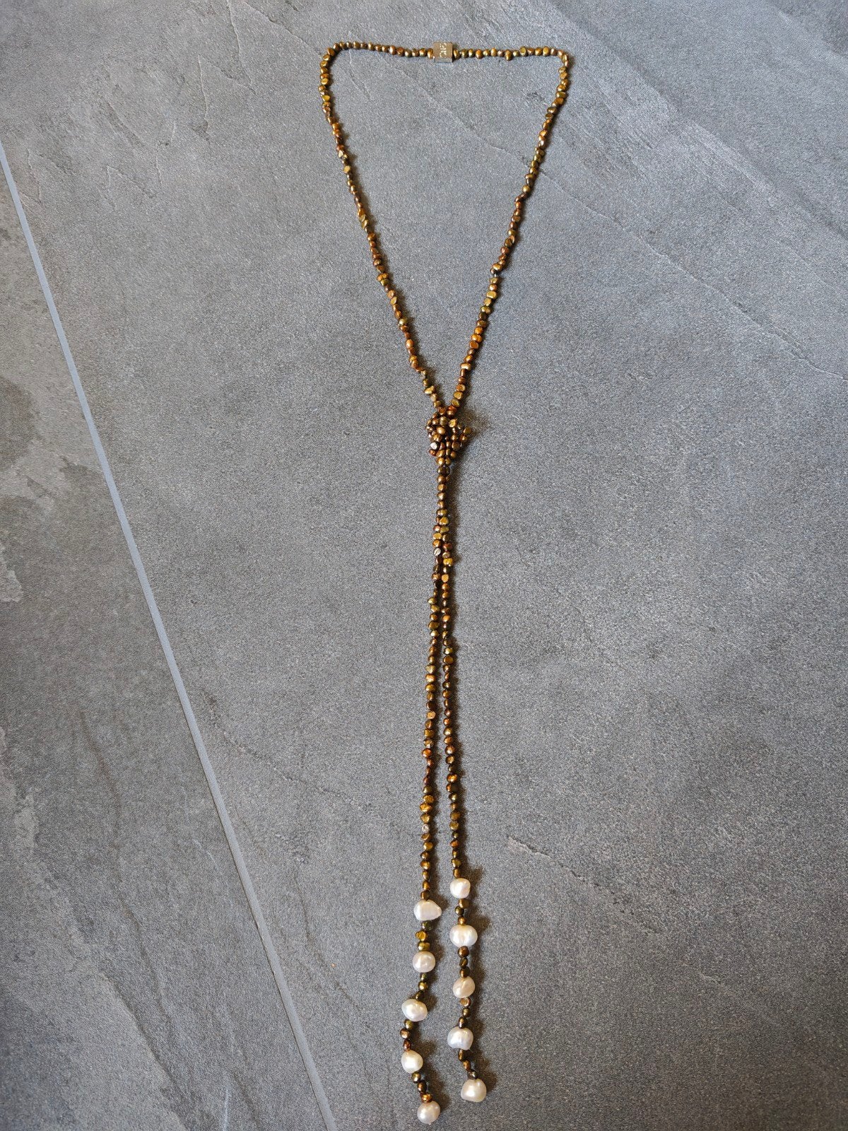 Ketting met knoop goudkleurig met nep parels, Ophalen of Verzenden, Goud, Overige materialen