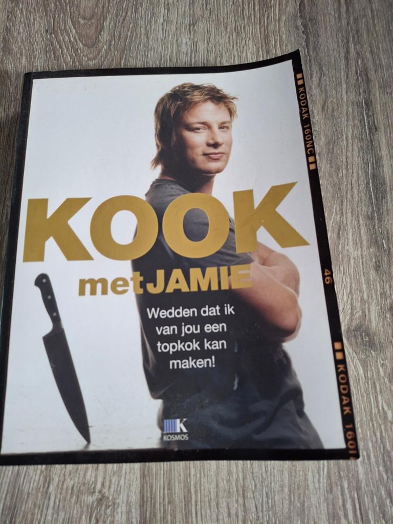 Kookboek kook met jamie, Boeken, Ophalen of Verzenden, Zo goed als nieuw, Italië