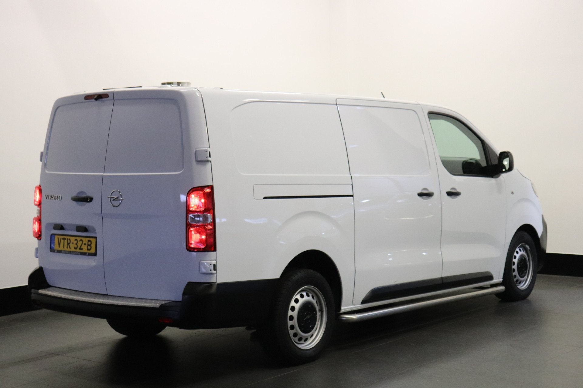 Opel Vivaro 1.5 CDTI L3 EURO 6 - Airco - Cruise - Camera -, Voorwielaandrijving, Gebruikt, 4 cilinders, Wit