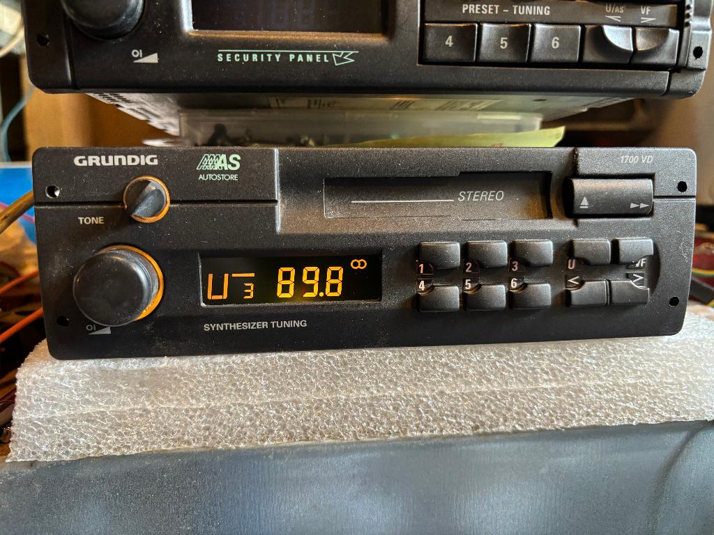 Grundig 1700VD - stereo FM-radio, Ophalen, Gebruikt