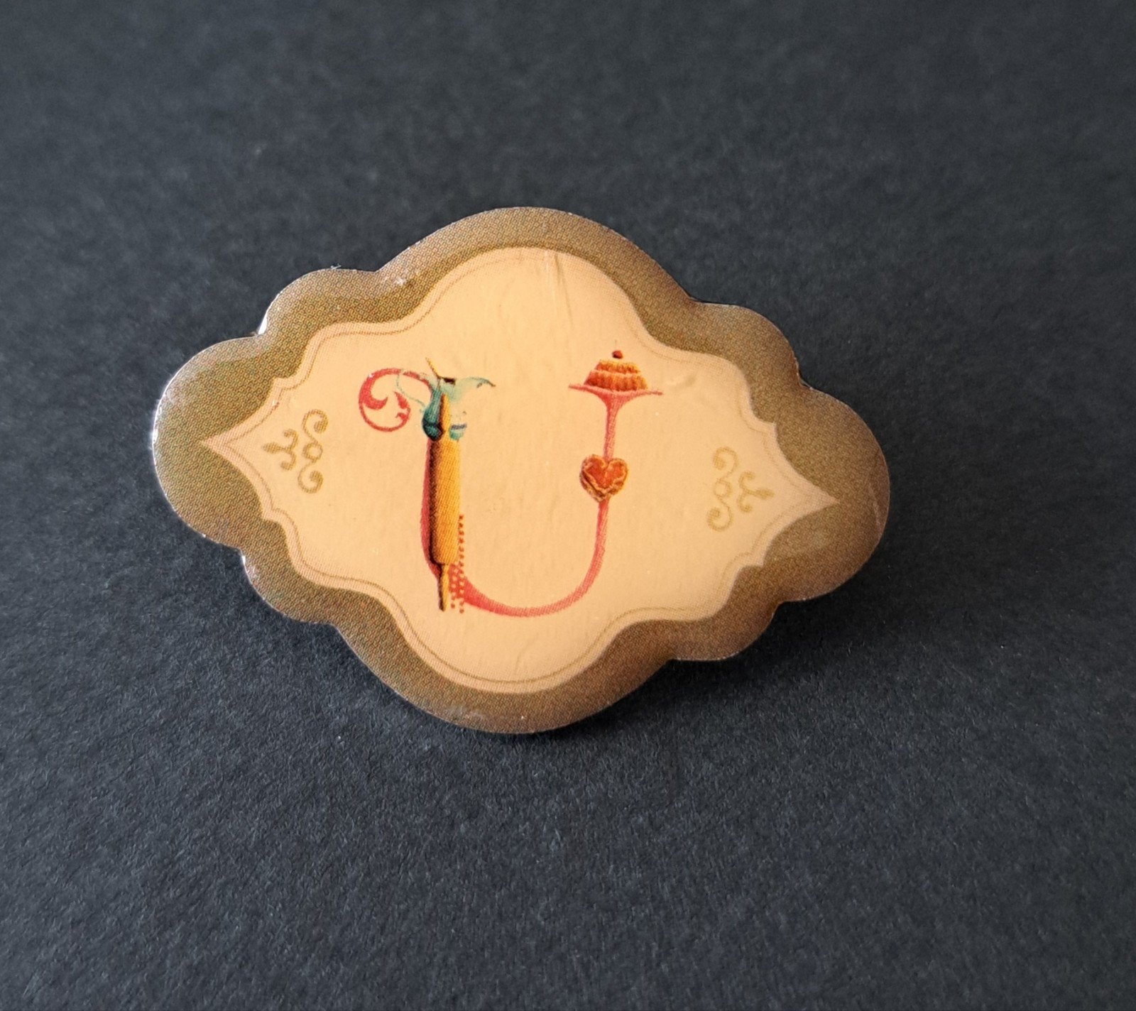 Efteling pin alfabet letter U, Ophalen, Zo goed als nieuw, Button of Speldje