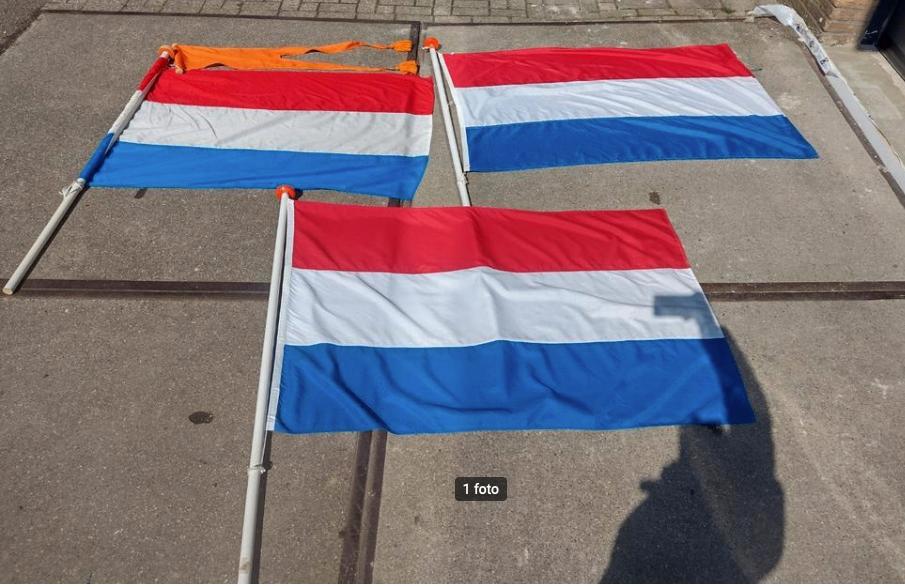 Nederlandse vlag met stok en/of wimpel, Ophalen, Gebruikt, ., .