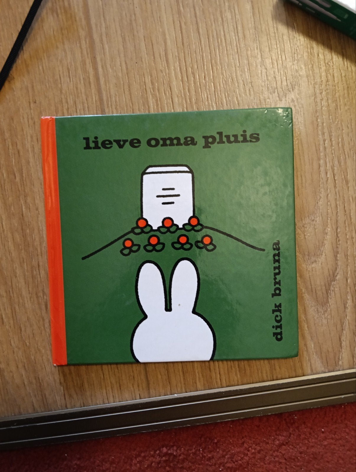 Dick Bruna - Lieve oma Pluis, Ophalen of Verzenden, Zo goed als nieuw, Dick Bruna