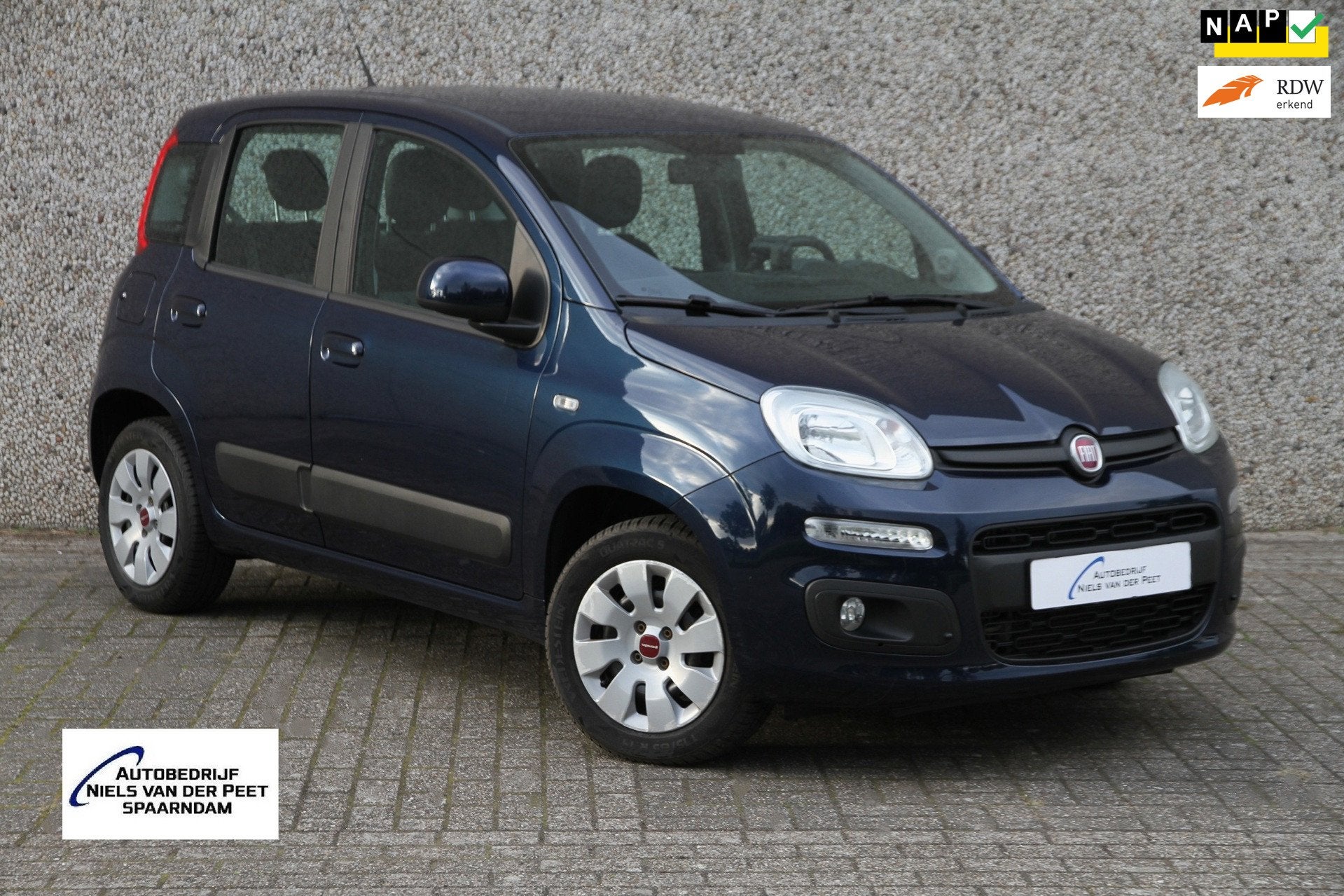 Fiat Panda 0.9 TwinAir Lounge / Airco / All season banden /, Voorwielaandrijving, Stof, Gebruikt, Origineel Nederlands