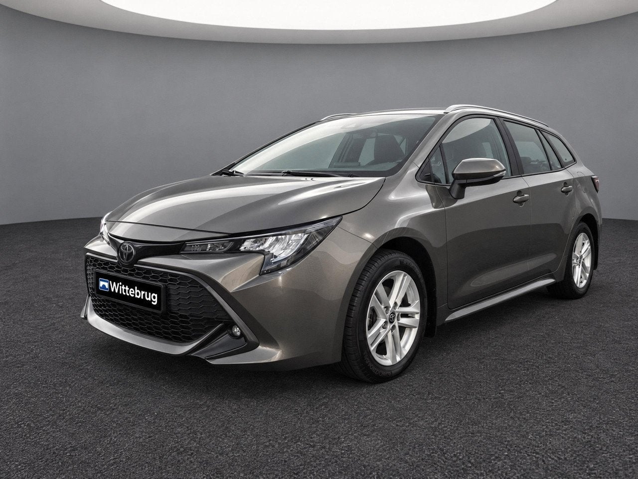 Toyota Corolla Touring Sports 1.2 Turbo Active Trekhaak l Ca, Auto's, Voorwielaandrijving, 450 kg, 4 cilinders, Bruin