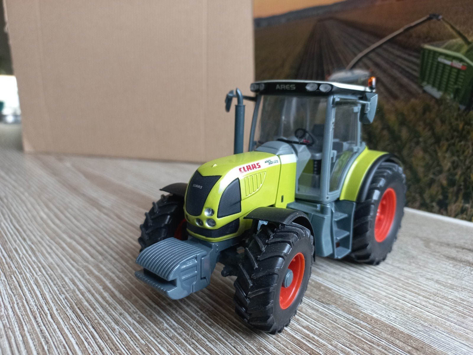 Claas Ares 657 ATZ UH, Ophalen of Verzenden, Zo goed als nieuw, Tractor of Landbouw, Universal Hobbies