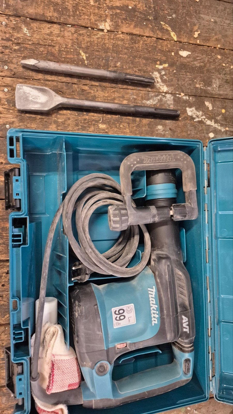 Makita breekhamer, Ophalen, 600 watt of meer, Boor- en/of Breekhamer, Zo goed als nieuw