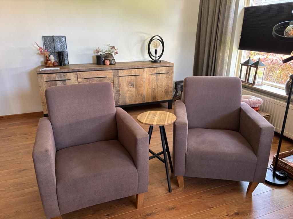 2 stoelen woonkamer, gratis op te halen., Ophalen