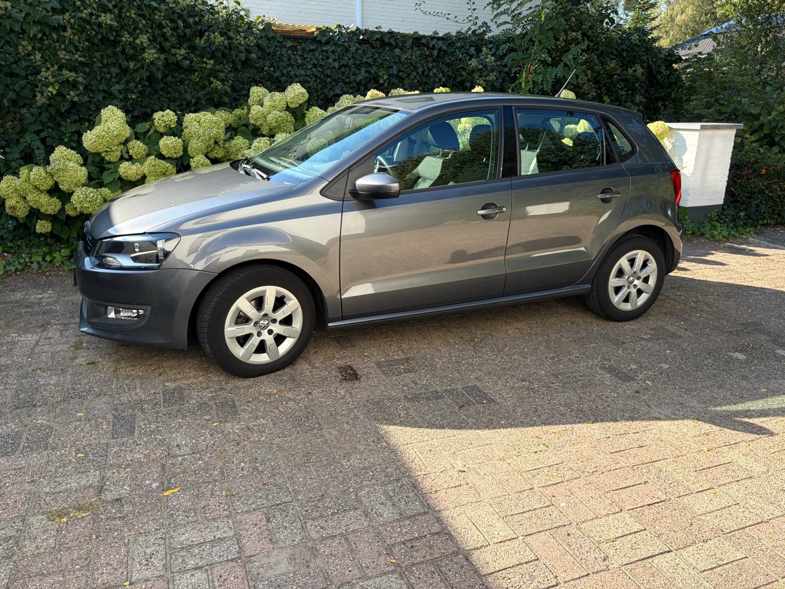 Volkswagen Polo 1.2 TSI 66KW -automaat- DSG 2012 Grijs, 40 €/maand, 4 cilinders, Origineel Nederlands, 19 km/l