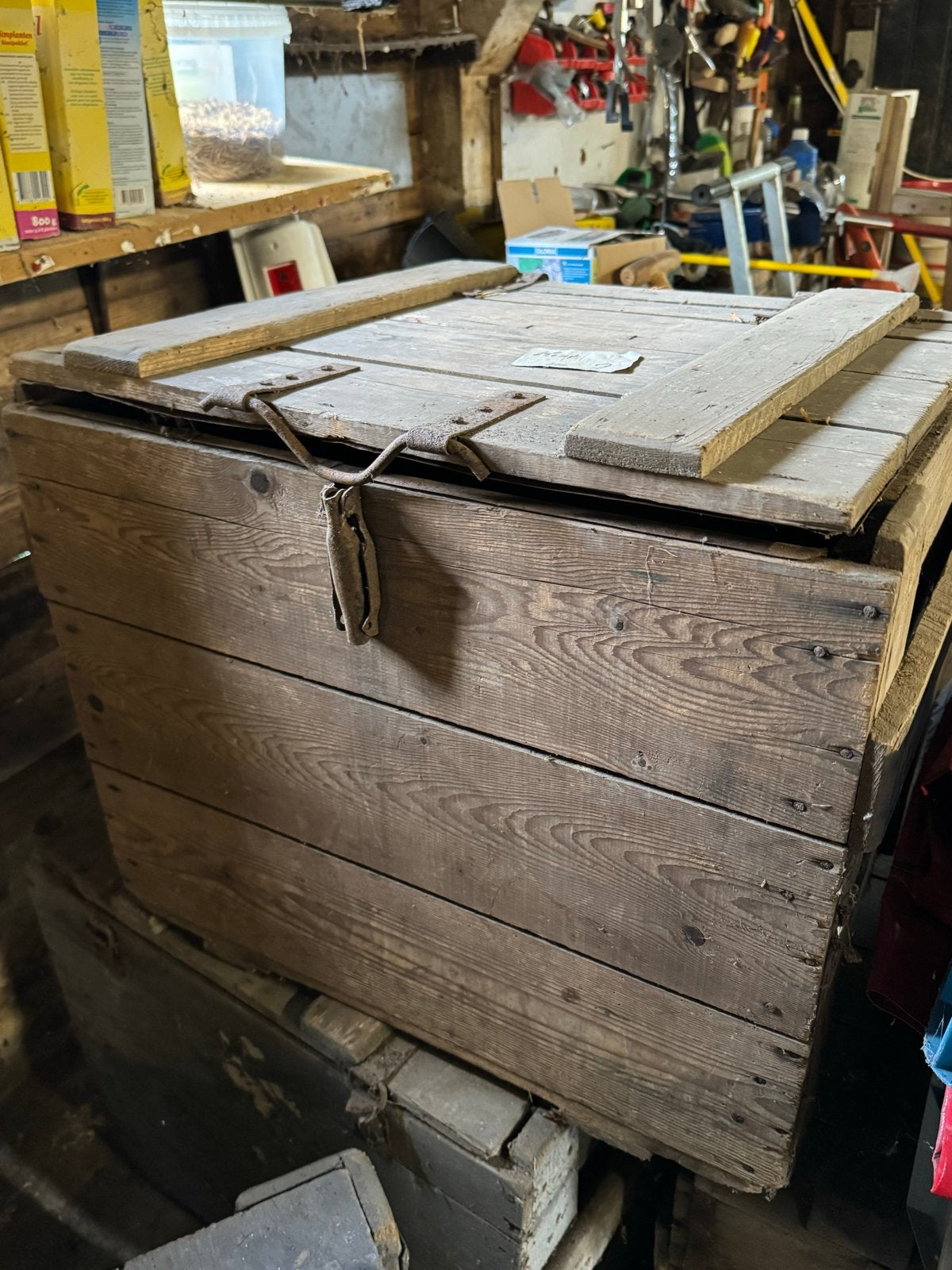Vintage houten kist uit oude kruidenierswinkel, Antiek en Kunst, Antiek | Woonaccessoires, Ophalen