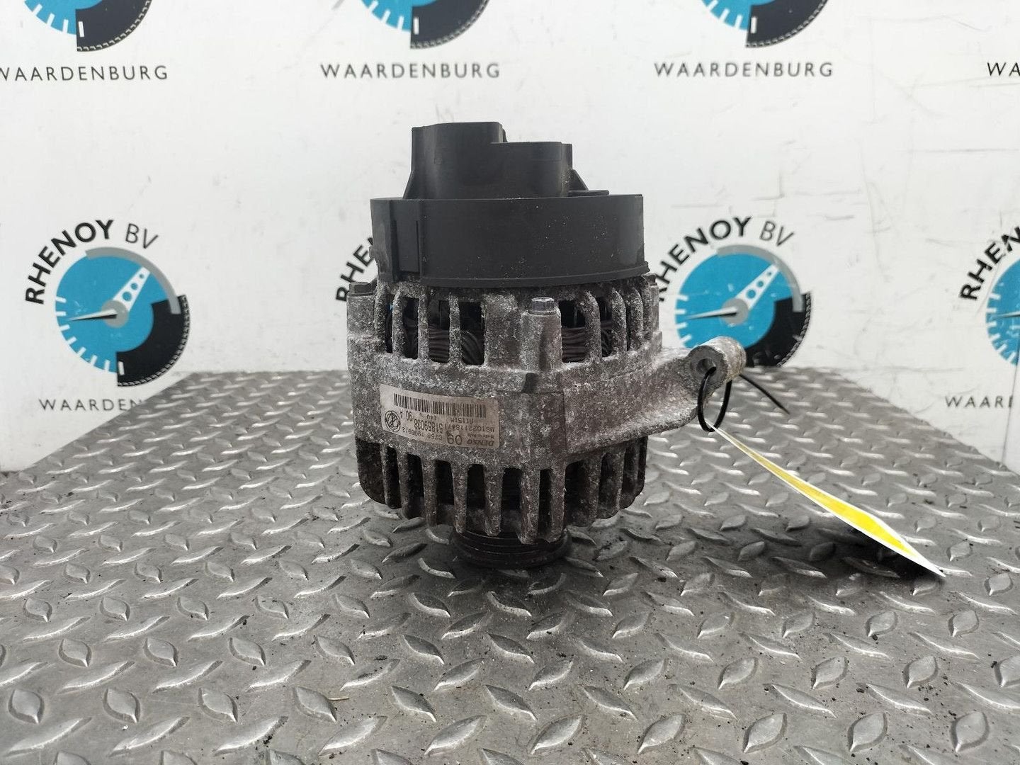 FIAT BRAVO 198 DYNAMIC  DYNAMO 2009, Auto-onderdelen, Ophalen of Verzenden, Gebruikt, Stiba lid