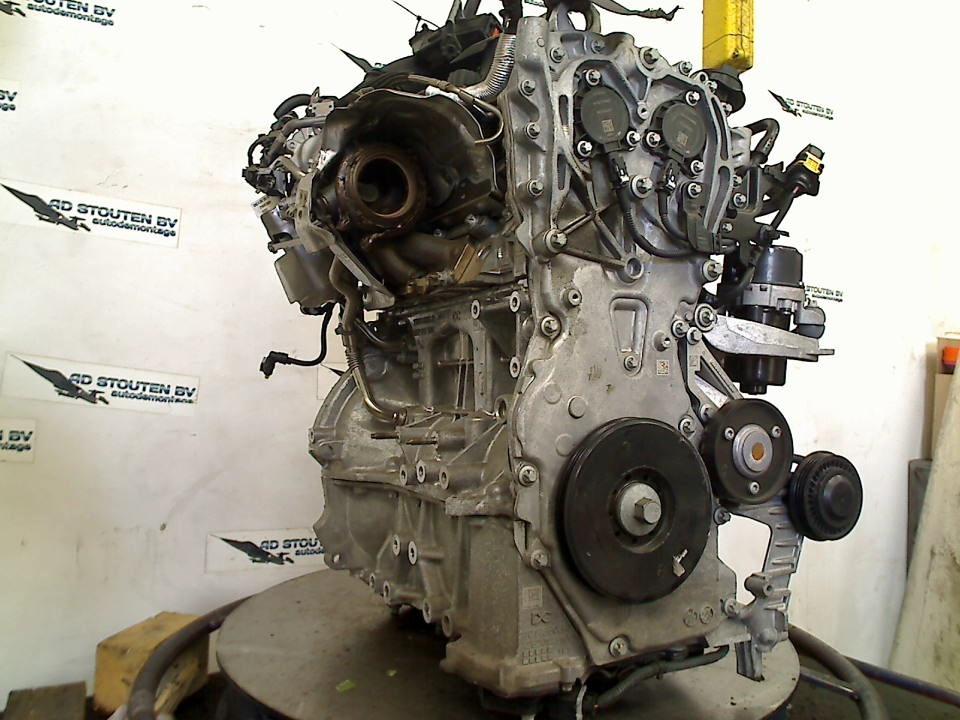 Motor Mercedes-Benz CLA (118.3) (2020-06/..) b4204t6, Auto-onderdelen, Gebruikt, Mercedes-Benz AG, Mercedes-Benz, Mercedesstraße 120, Stuttgart 70372, , Duitsland