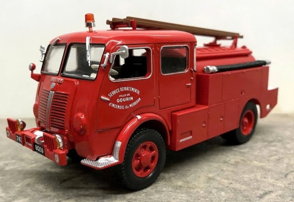 Berliet GLB 19 4x4 Bosbrandtankwagen Brandweerserie 1/43 136, Hobby en Vrije tijd, Modelauto's | 1:43, Nieuw, Bus of Vrachtwagen