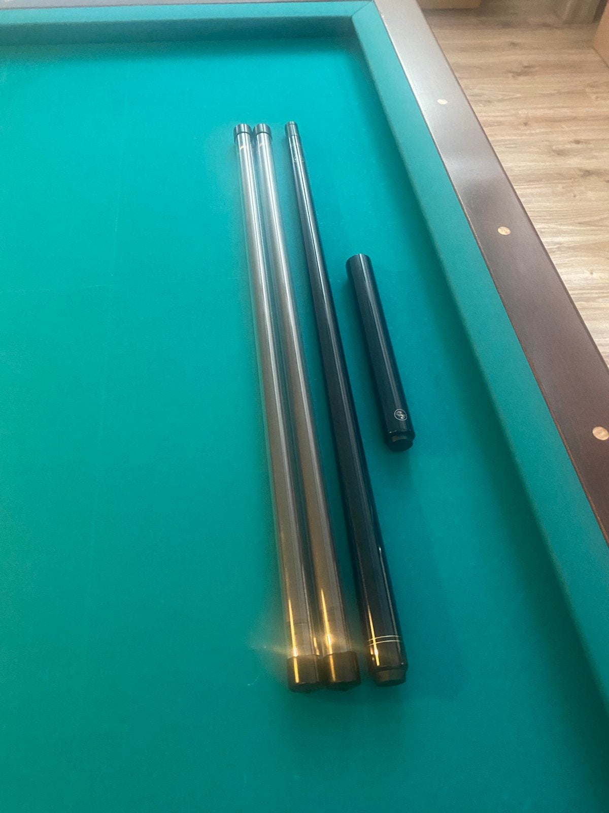gj billiards keu, Keu of Ballen, Ophalen of Verzenden, Gj, Gj