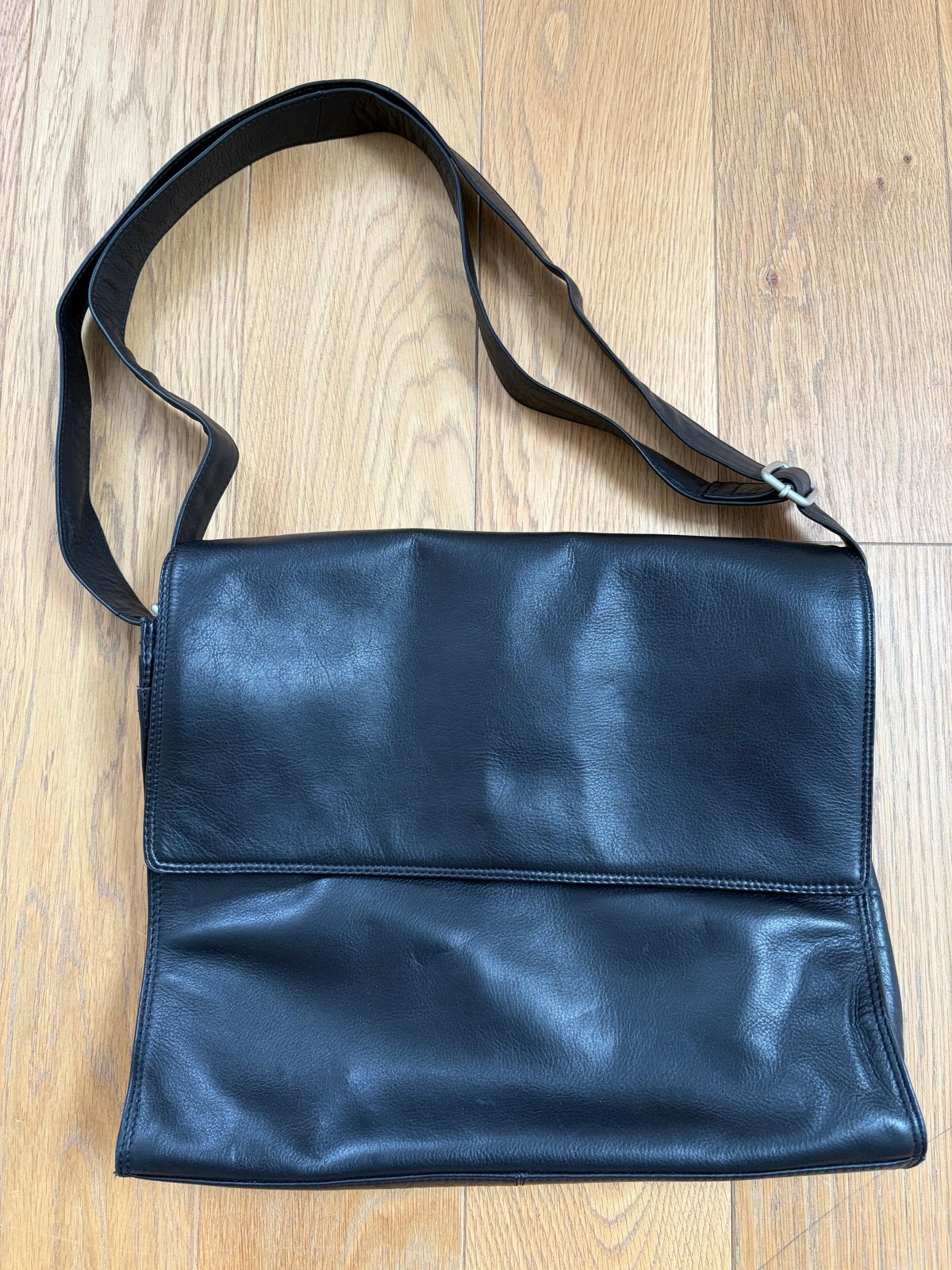 Black Messenger Shoulder Bag – Adjustable Strap & Pockets, Sieraden, Tassen en Uiterlijk, Ophalen of Verzenden, Nieuw, Zwart, Overige merken