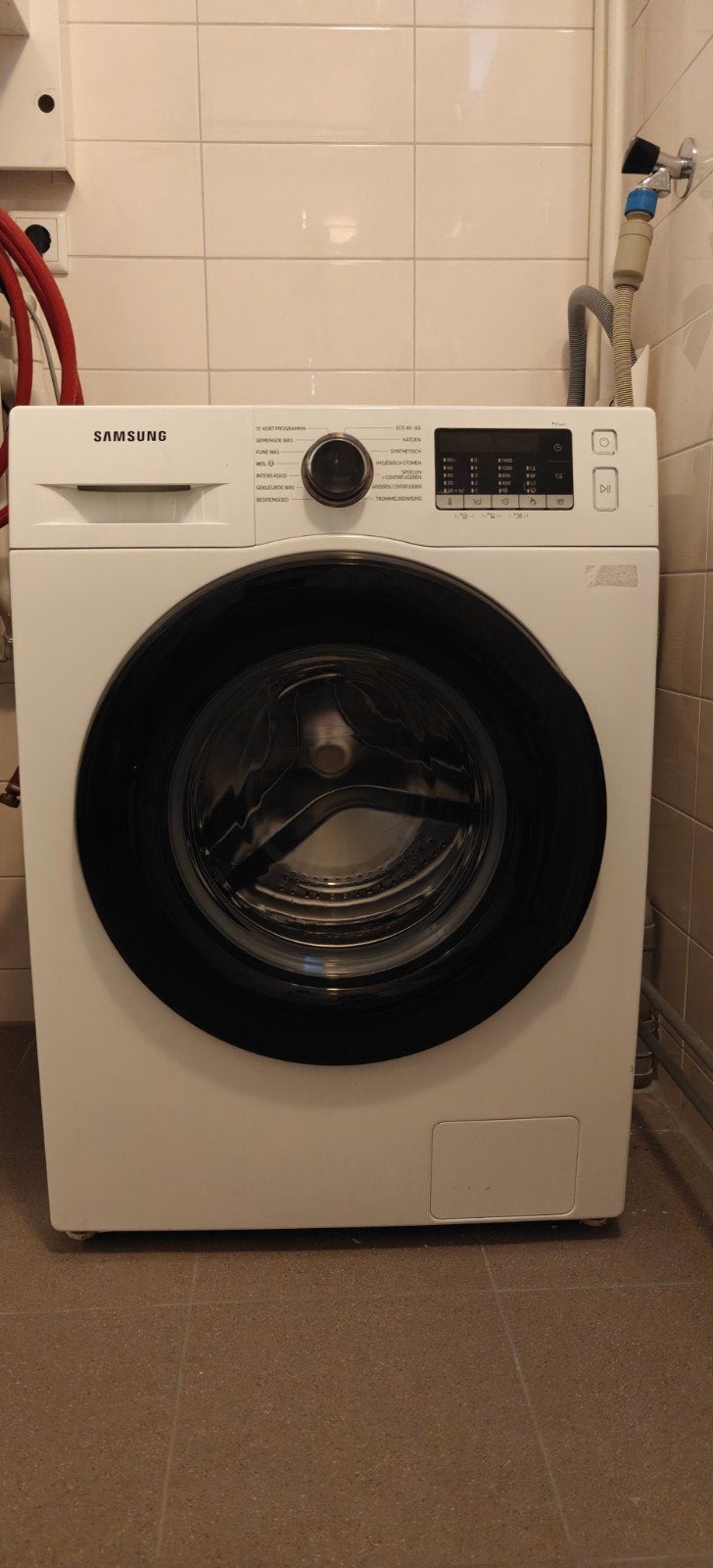 Samsung Ecobubble Wasmachine 4 jaar oud, Ophalen, 1200 tot 1600 toeren, 8 tot 10 kg, Zo goed als nieuw
