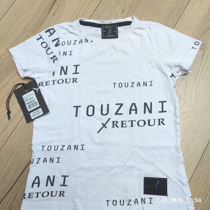 Retour Touzani T-shirt voor jongens - Maat 6 (116), Gebruikt, Retour Touzani, Ophalen of Verzenden, Shirt of Longsleeve