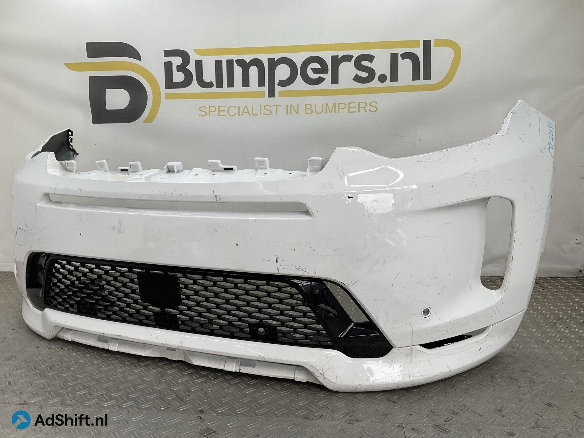 Bumper Land Rover Discovery L550 Sport LK72-17F775-B Voorbum, Auto-onderdelen, Bumper