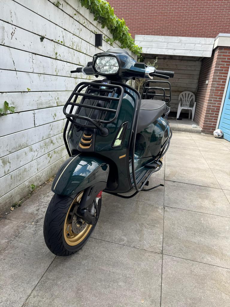 Vespa sprint racing sixties, Ophalen, Vespa S, Zo goed als nieuw, Benzine
