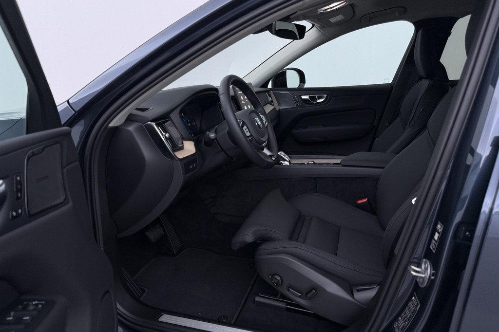 Volvo XC60 T8 Plug-in hybrid Plus Dark | ACC | Harman/Kardon, Auto's, Volvo, Automaat, Gebruikt, 4 cilinders, 1969 cc