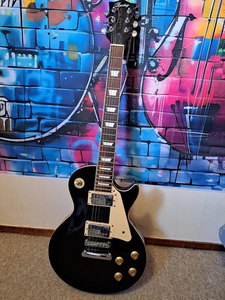Fazley elektrische gitaar, Ophalen of Verzenden, Zo goed als nieuw