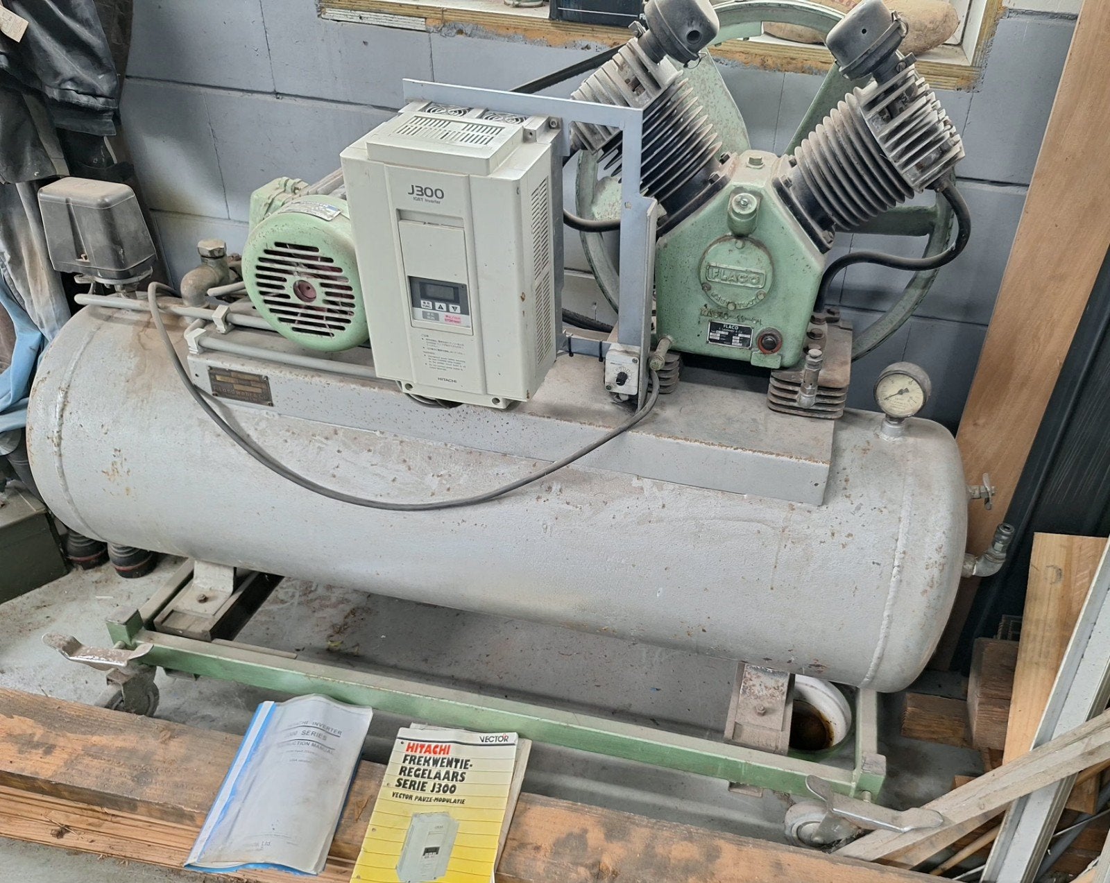 Flaco VKA 560 Compressor met frequentie omvormer, Doe-het-zelf en Verbouw, 100 liter of meer, Ophalen, Minder dan 200 liter/min
