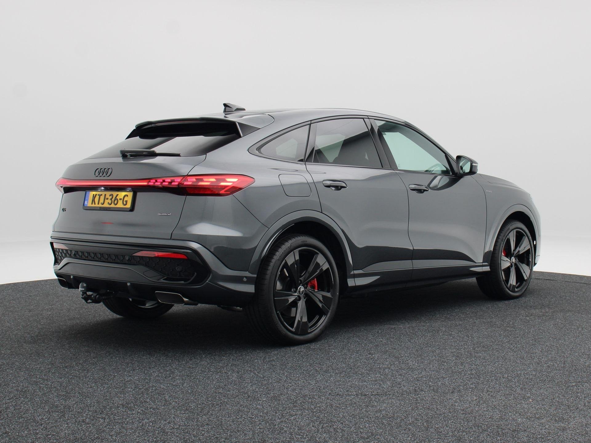 Audi Q5 Sportback 2.0 TFSI e-hybrid | quattro |S edition Com, Auto's, Automaat, 4 cilinders, 150 min, Bedrijf