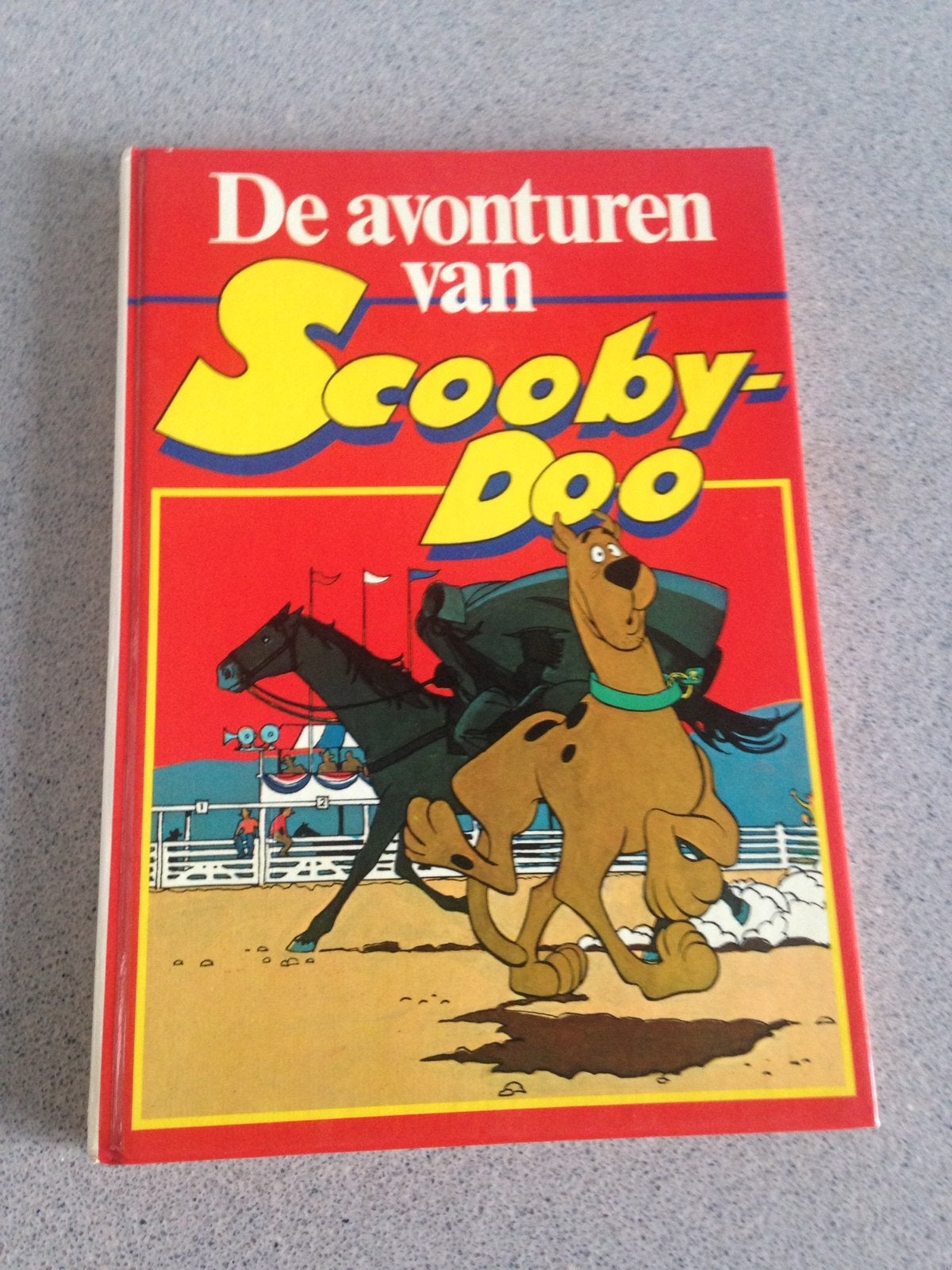 De avonturen van Scooby Doo leesboek, Verzamelen, Ophalen of Verzenden, Zo goed als nieuw, Beeldje of Figuurtje