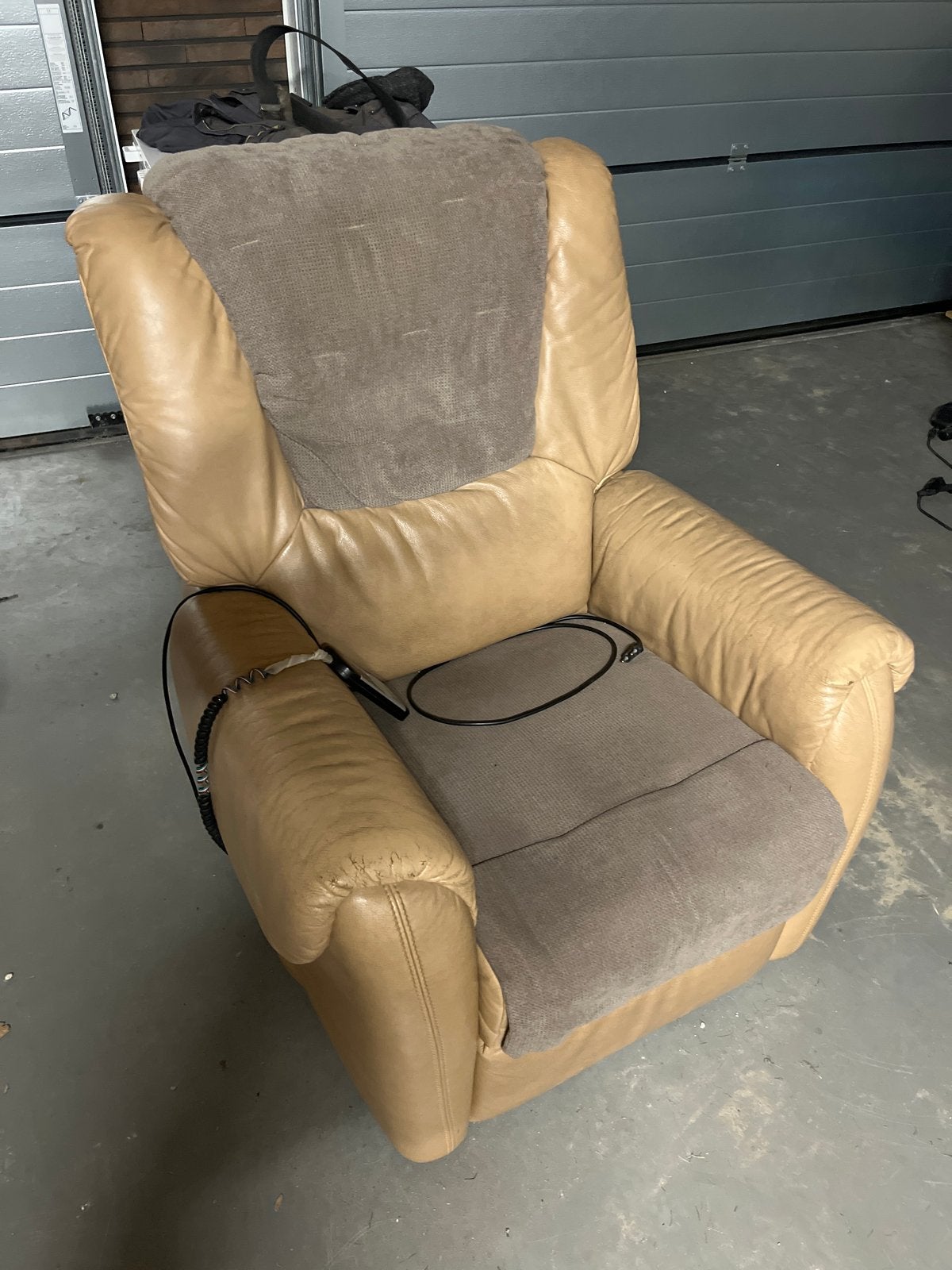 Gratis af te halen relaxstoel, Ophalen, Gebruikt, Leer, 75 tot 100 cm