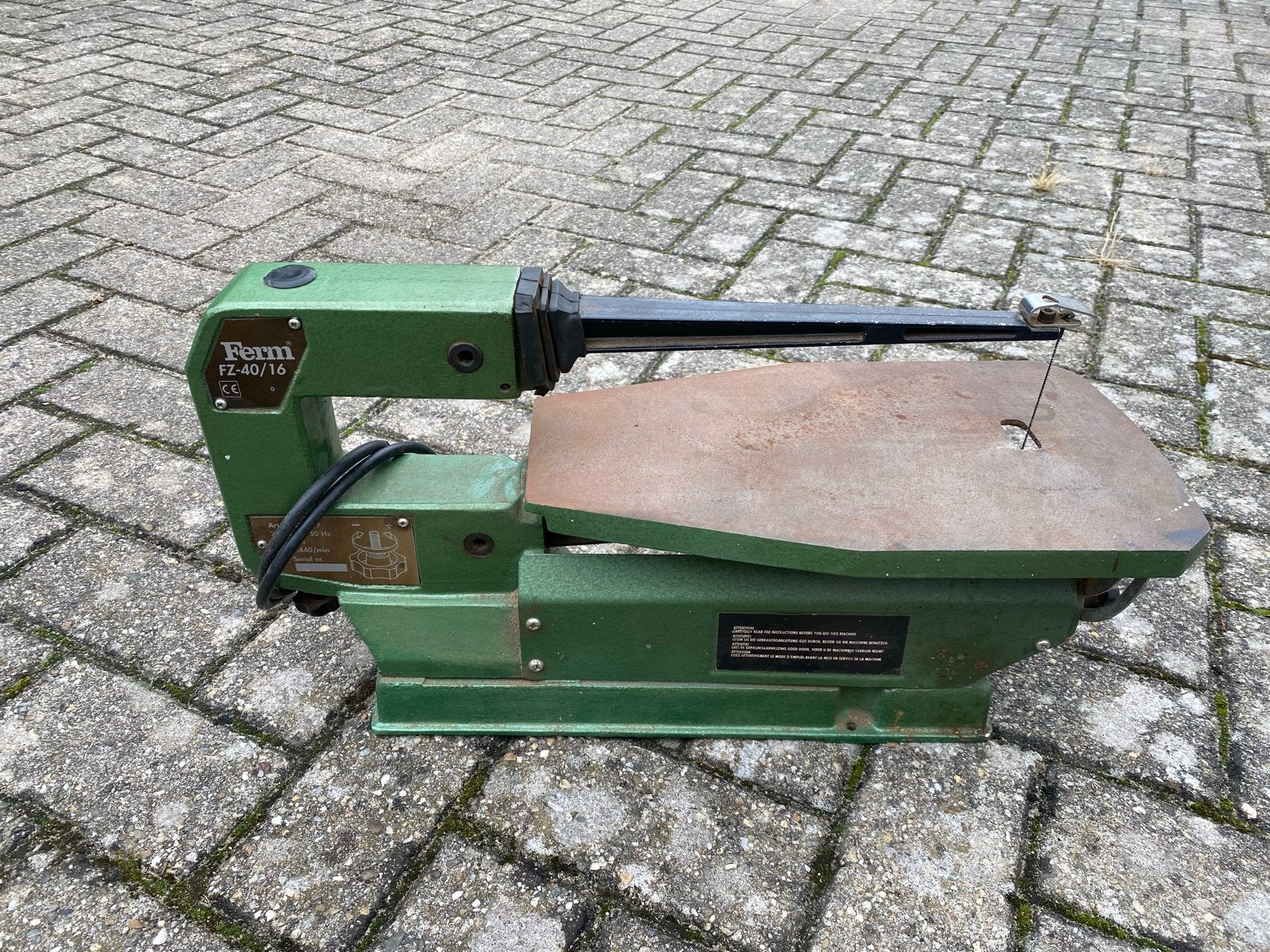 Ferm FZ-40/16 Figuurzaagmachine - Gebruikt, Doe-het-zelf en Verbouw, Ophalen, Minder dan 30 mm, Gebruikt, Figuurzaag