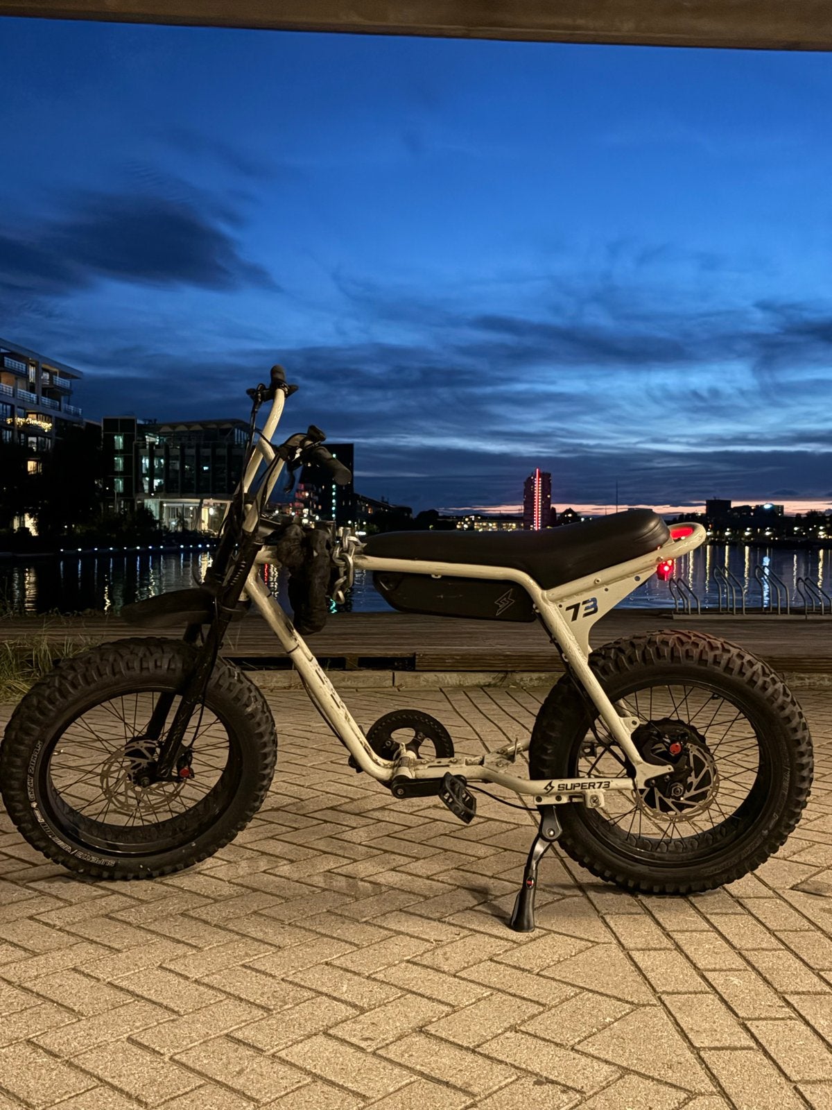 Super73 zx moonrock, Zo goed als nieuw, 51 tot 55 cm, 50 km per accu of meer, Ophalen