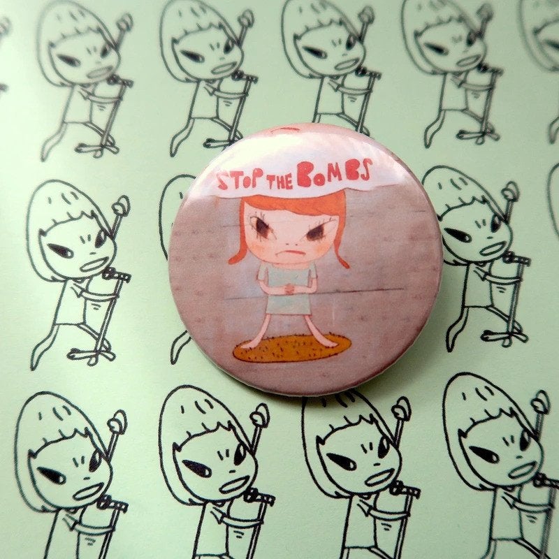 Yoshitomo Nara 44MM Button Pin Can Badge Broche, Verzenden, Nieuw, Overige onderwerpen, Button
