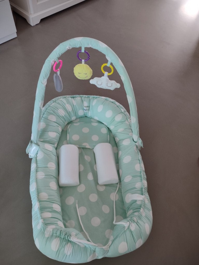 Babyjem babynestje met speelboog, Ophalen, Zo goed als nieuw, Overige typen