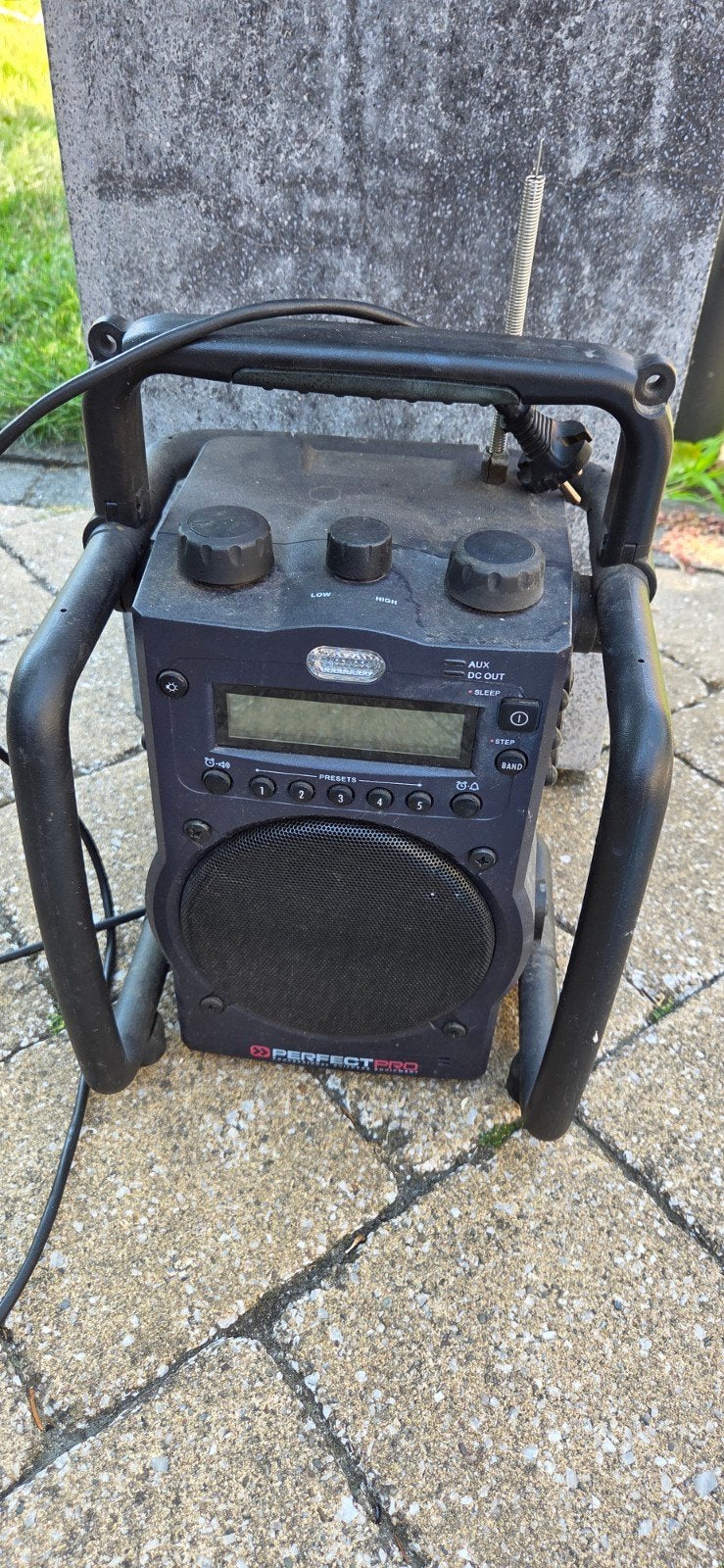 FM bouwradio, Ophalen, Bouwradio