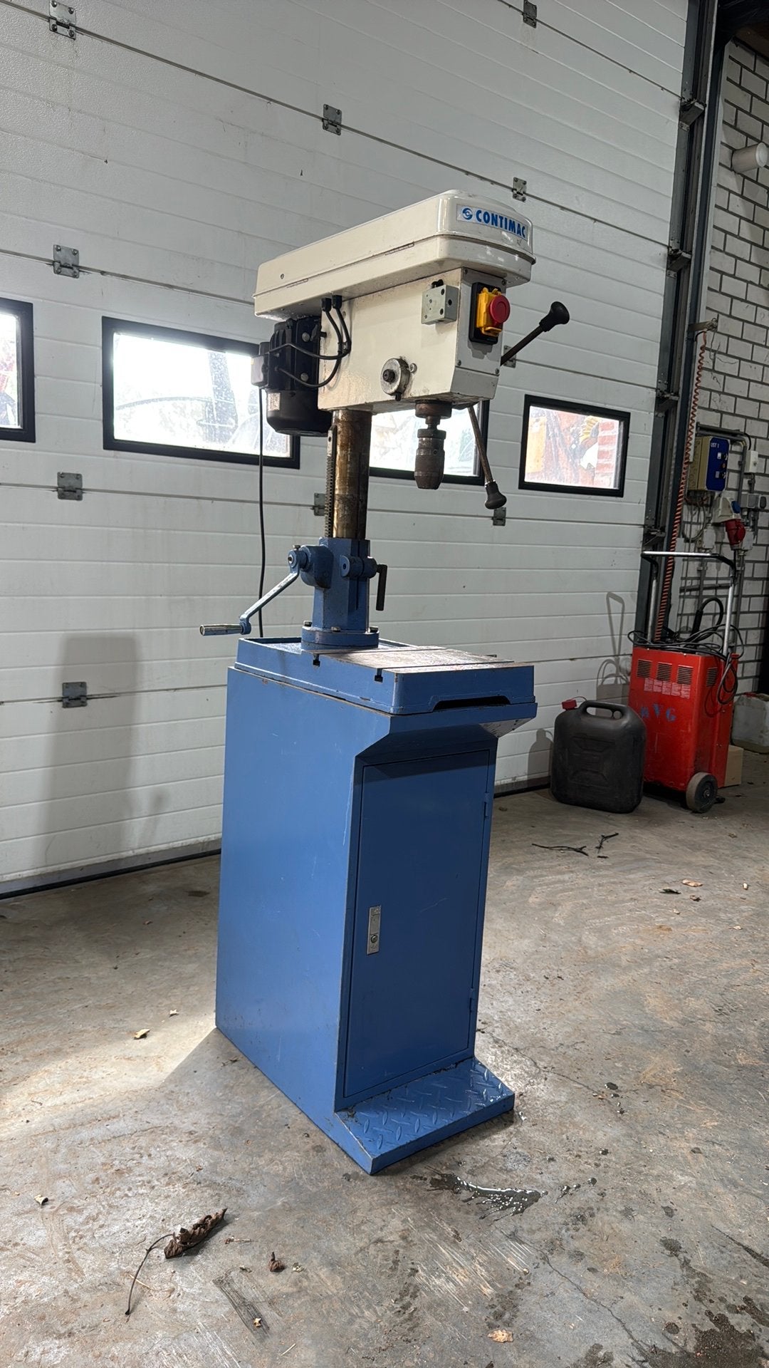 Contimac CH18 kolomboor, Ophalen