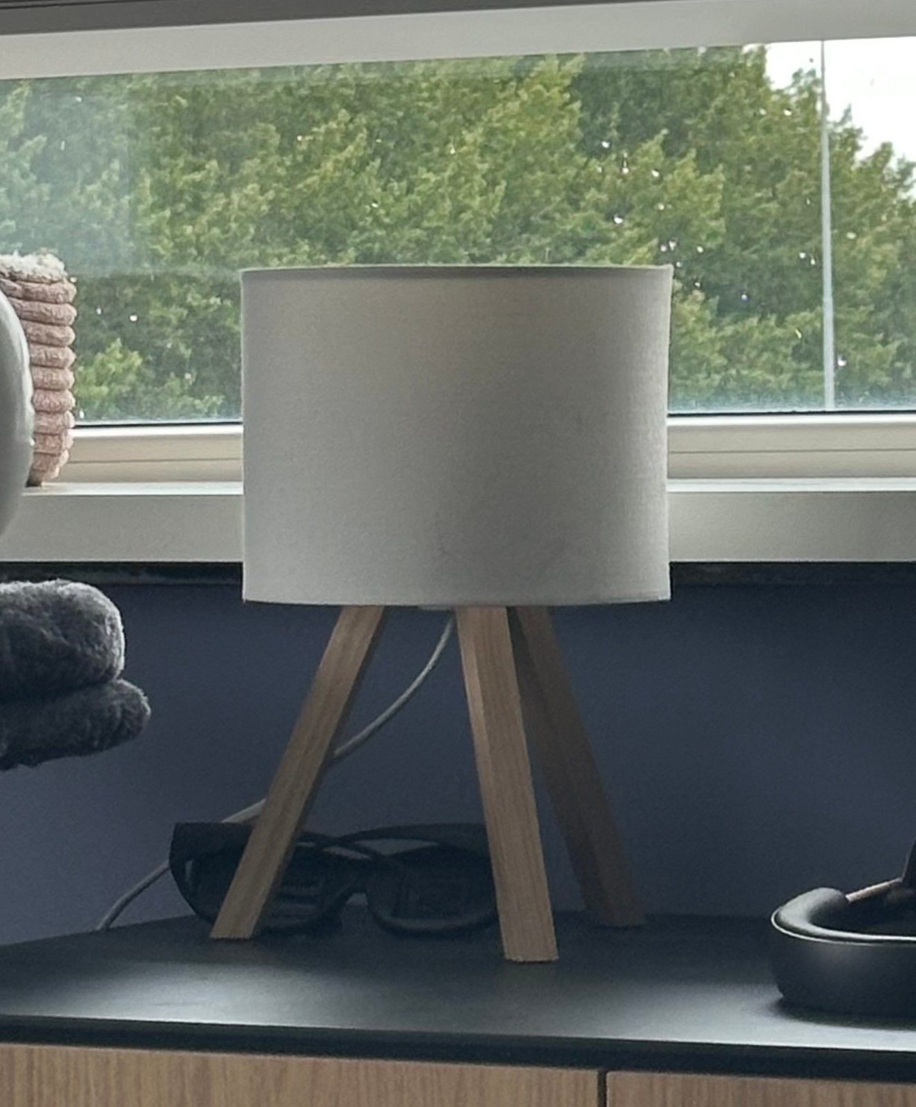 Tafellampje wit hout, Huis en Inrichting, Ophalen, Zo goed als nieuw, Wit, Rond