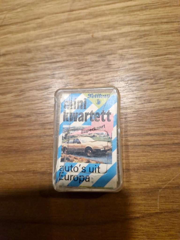 Kwartet Pelikan minikaart Auto's uit Europa, Ophalen of Verzenden, Kwartet(ten)