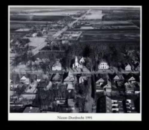 Knipsel Nieuw-Dordrecht in vogelvlucht 1991., Ophalen of Verzenden, Zo goed als nieuw