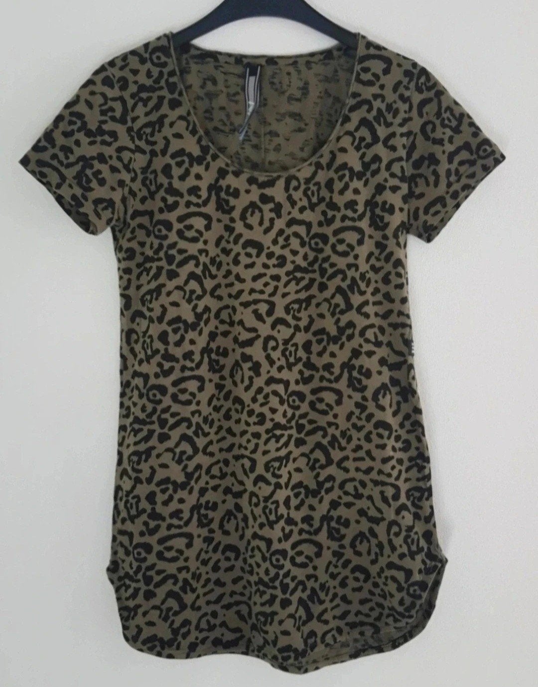 The sting lang luipaard panter groen shirt maat xs, Ophalen of Verzenden, Zo goed als nieuw, Korte mouw, Maat 34 (XS) of kleiner