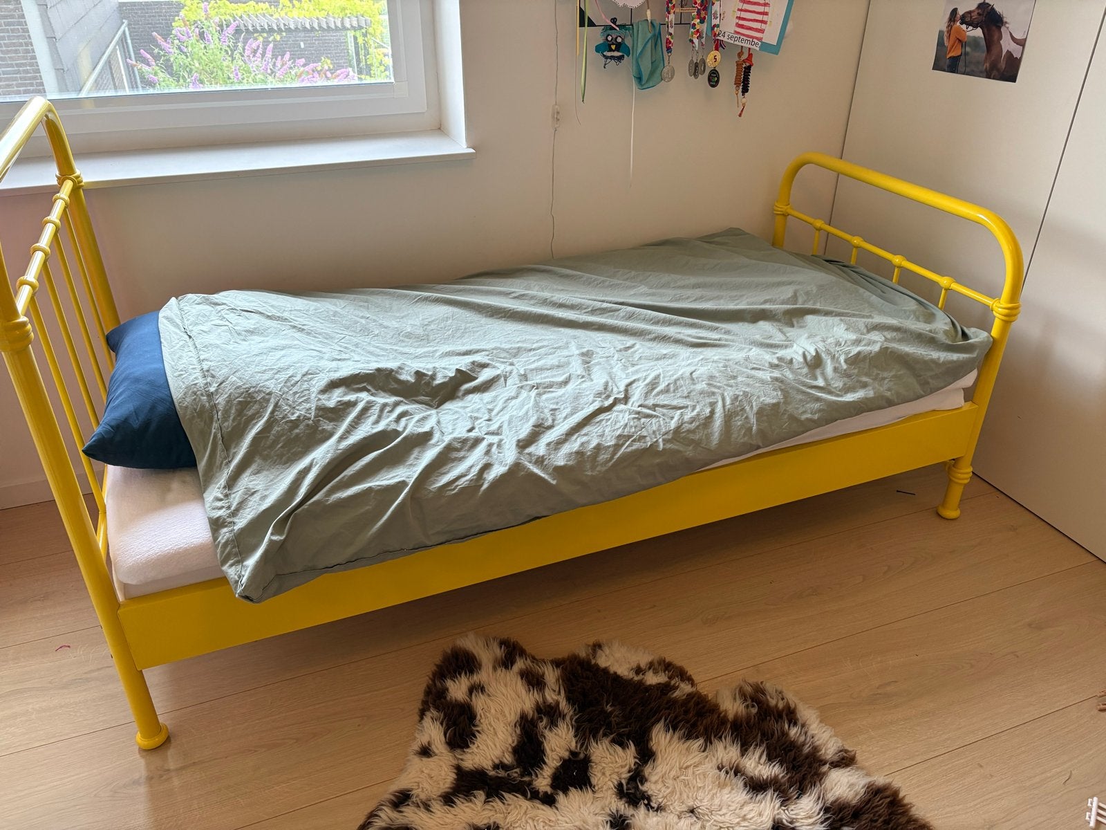 Industrieel kinderbed kleur geel, Ophalen, 90 cm, Zo goed als nieuw, 200 cm